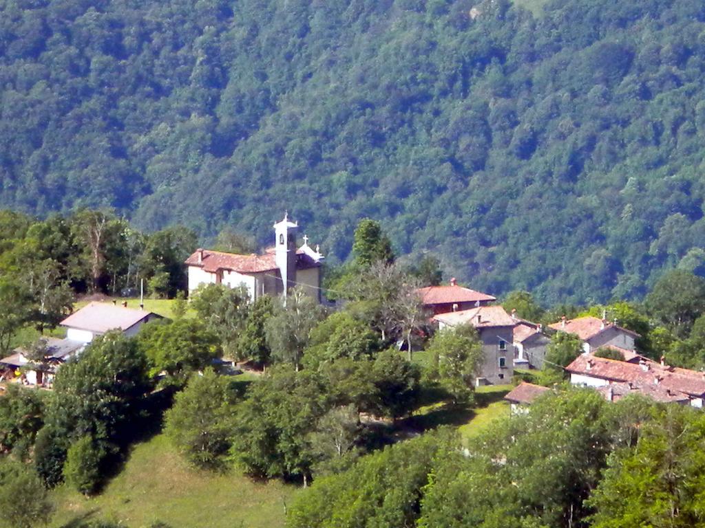 Bed & Breakfast Castello Regina Brembilla Buitenkant foto